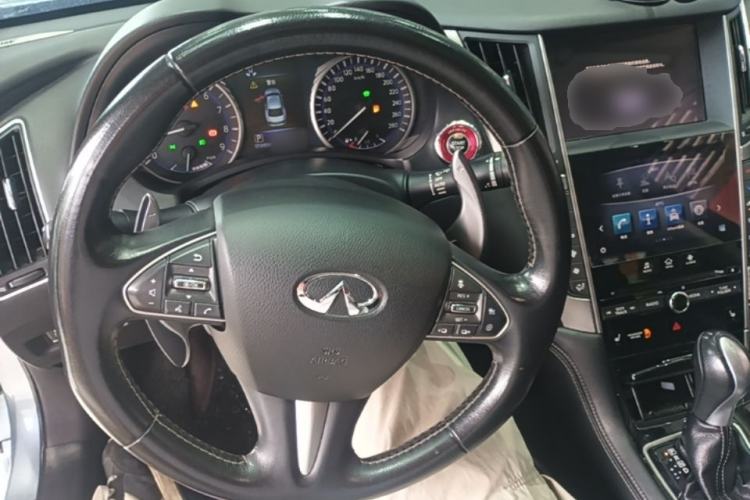 Used Infiniti Q50 2014 3.5L Hybrid Flagship Edition Steering Wheel