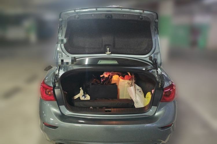 Used Infiniti Q50 2014 3.7L Comfort Edition Trunk