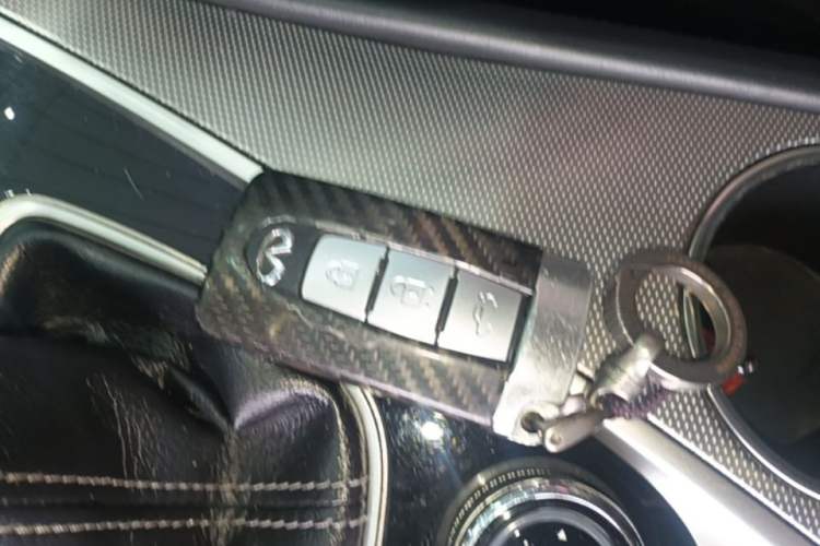 Used Infiniti Q50 2014 3.5L Hybrid Flagship Edition Vehicle Key