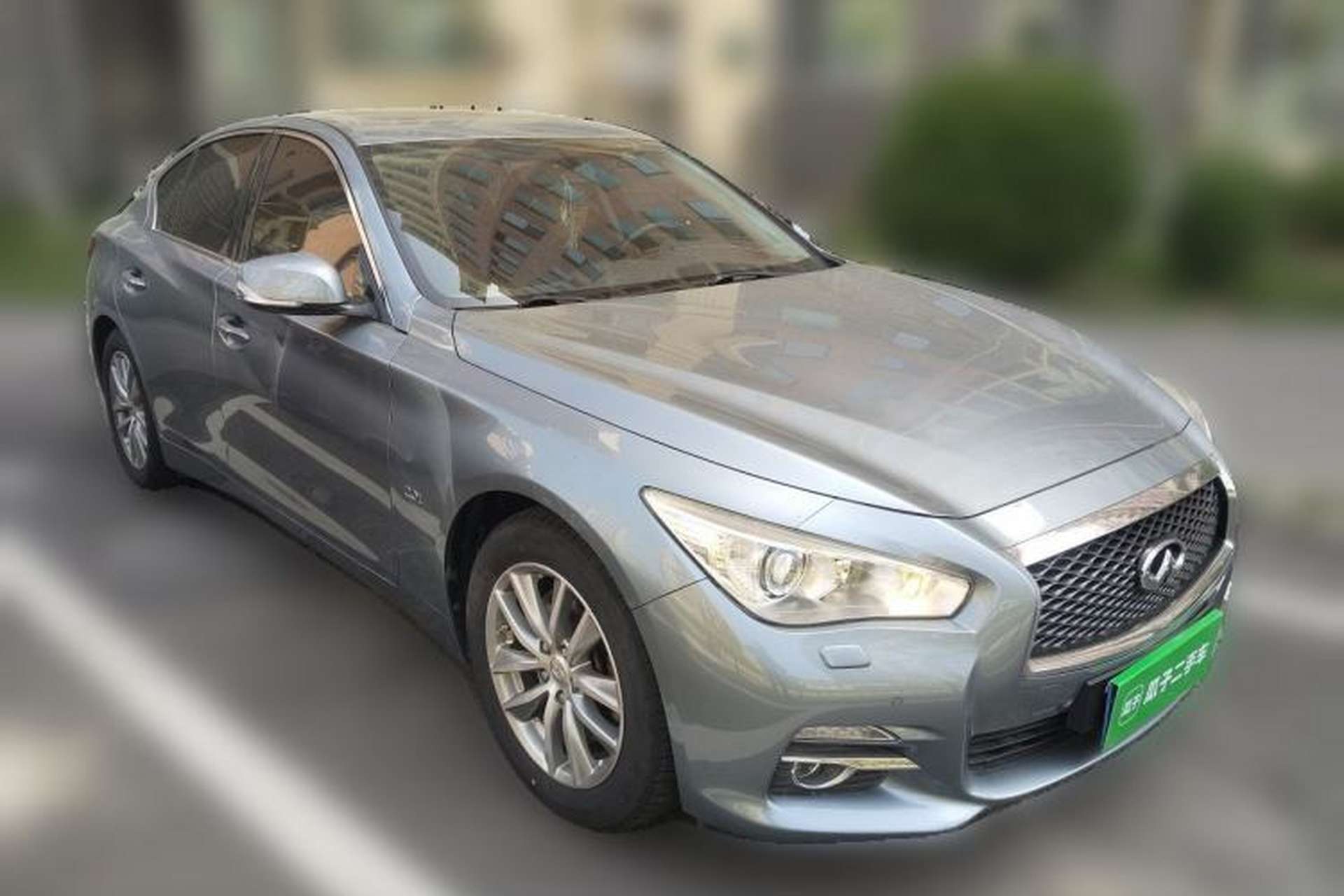 Used Infiniti Q50 2014 2.0T Comfort Edition Front Right 45 Deg