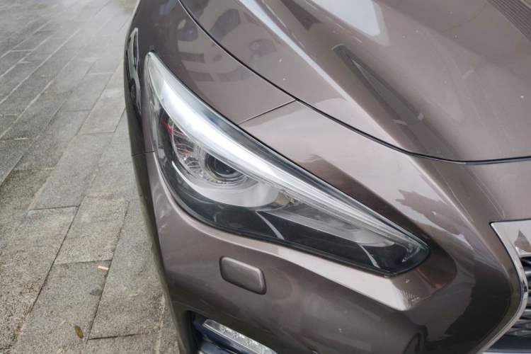 Used Infiniti Q50 2014 2.0T Luxury Edition Right Front Headlight