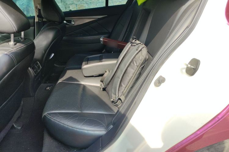 Used Infiniti Q50 2014 3.7L Comfort Edition Left Rear Seat