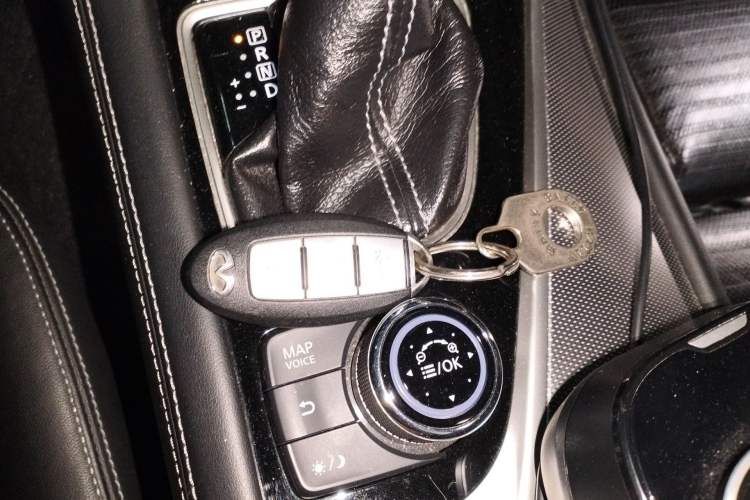 Used Infiniti Q50 2014 3.7L Luxury Sport Edition Vehicle Key