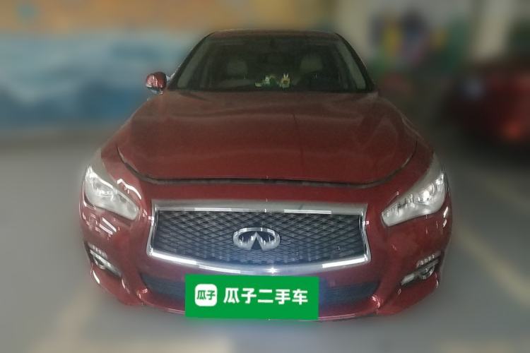 Used Infiniti Q50 2014 2.0T Comfort Edition Front