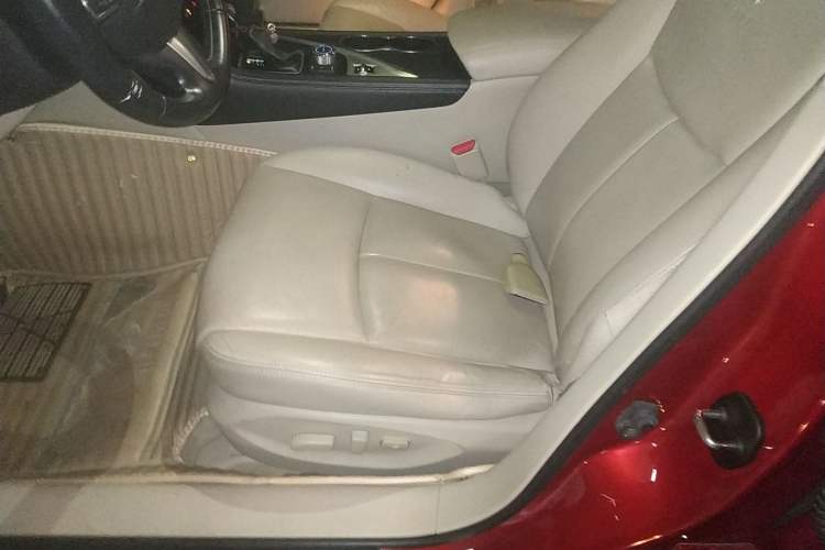 Used Infiniti Q50 2014 2.0T Comfort Edition Left Front Seat