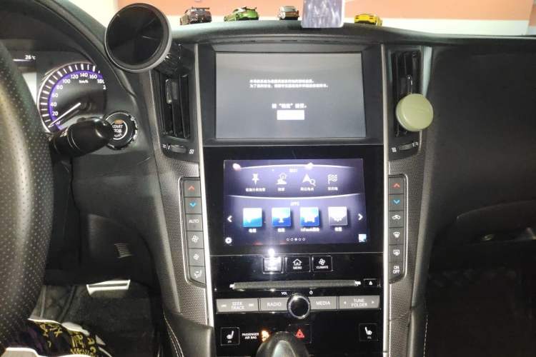 Used Infiniti Q50 2014 3.7L Luxury Sport Edition Audio And AC Panel
