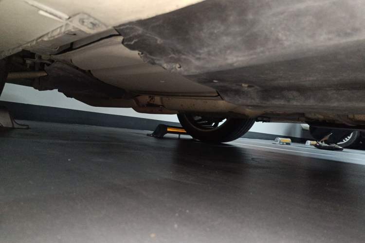 Used Infiniti Q50 2014 3.7L Luxury Sport Edition Chassis Rear Right