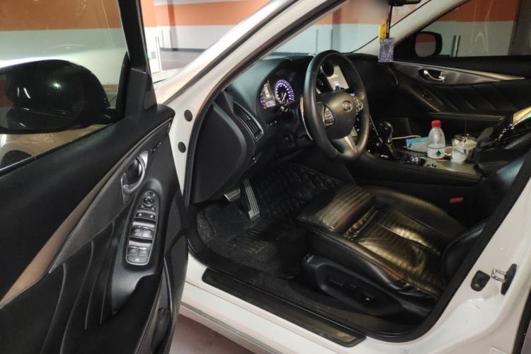 Used Infiniti Q50 2014 3.7L Luxury Sport Edition Driver Seat