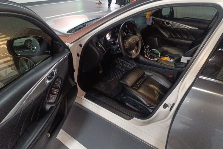 Used Infiniti Q50 2014 3.7L Luxury Sport Edition Driver Seat