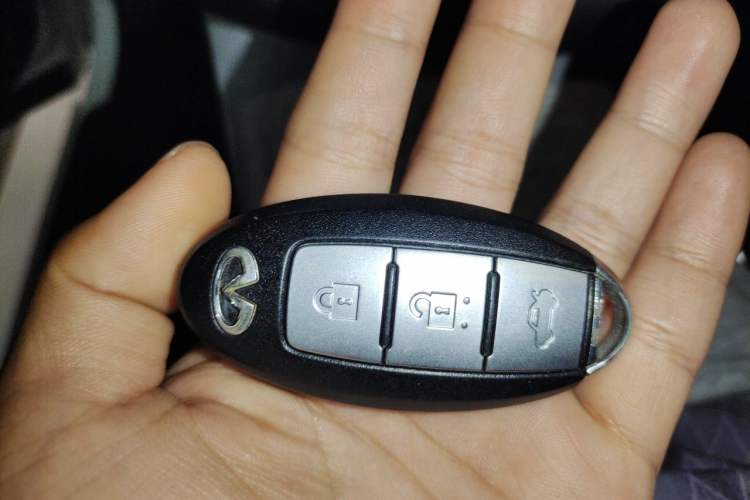 Used Infiniti Q50 2014 3.7L Luxury Sport Edition Vehicle Key