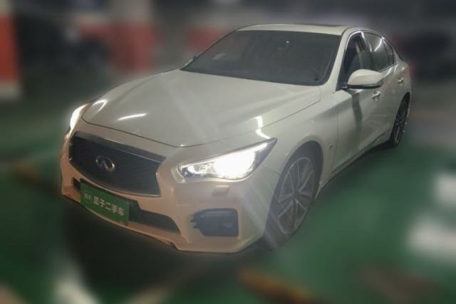 Ojetý Infiniti Q50 2014 3.7L Luxury Sport Edition