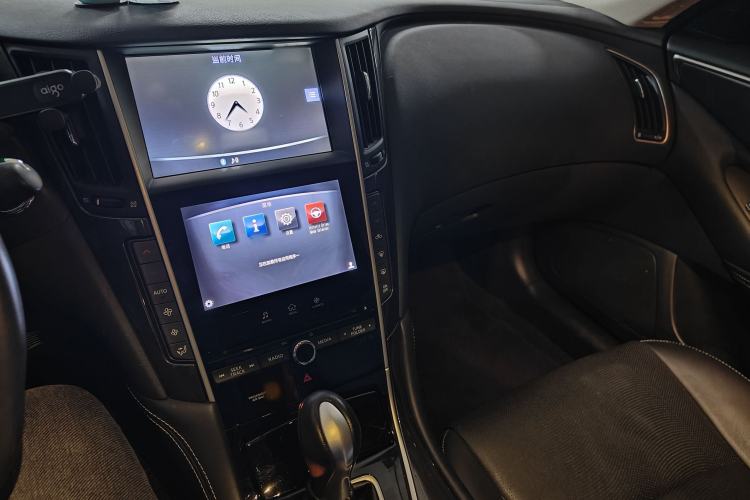 Used Infiniti Q50 2014 2.0T Comfort Edition Audio And AC Panel