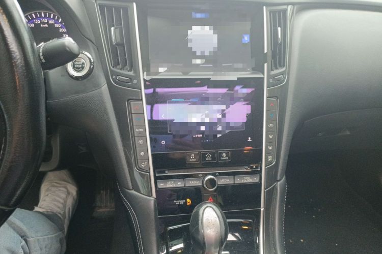 Used Infiniti Q50 2014 2.0T Comfort Edition Audio And AC Panel