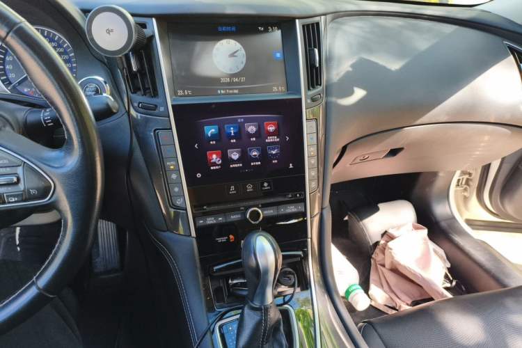 Used Infiniti Q50 2014 2.0T Comfort Edition Audio And AC Panel