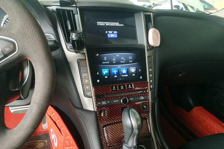Used Infiniti Q50 2014 3.7L Luxury Sport Edition Audio And AC Panel