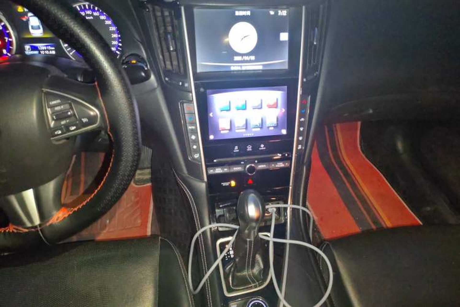 Used Infiniti Q50 2014 2.0T Comfort Edition Audio And AC Panel