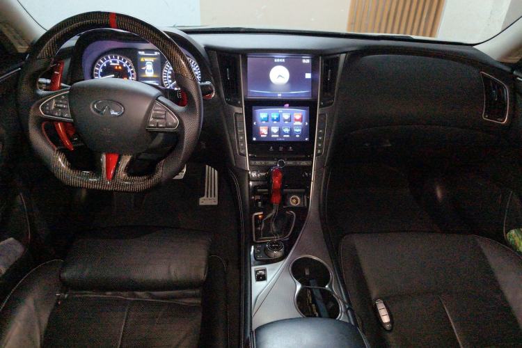 Used Infiniti Q50 2014 3.7L Comfort Edition Center Console