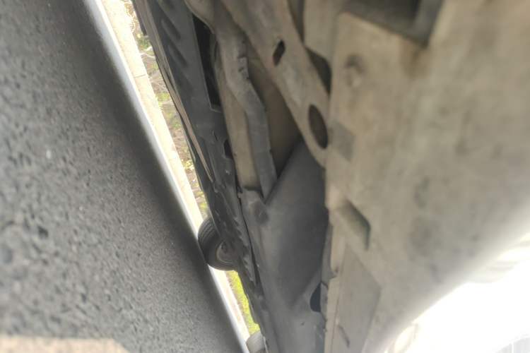 Used Infiniti Q50 2014 2.0T Comfort Edition Chassis Front Left