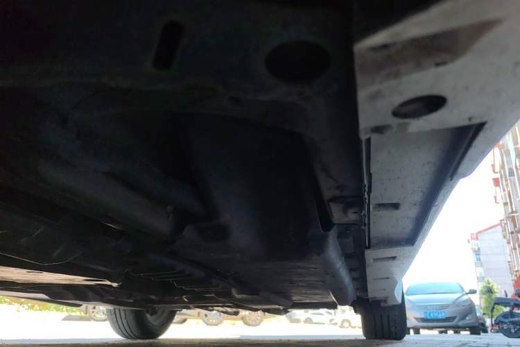 Used Infiniti Q50 2014 2.0T Luxury Edition Chassis Front Left