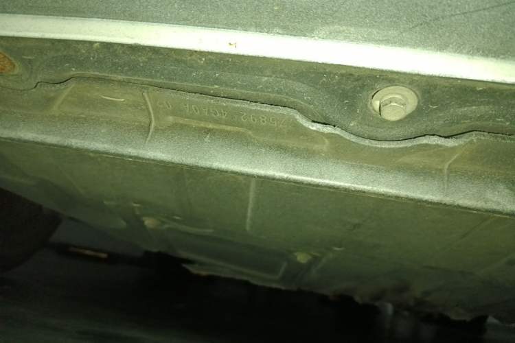 Used Infiniti Q50 2014 2.0T Comfort Edition Chassis Front