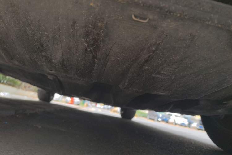 Used Infiniti Q50 2014 2.0T Comfort Edition Chassis Front