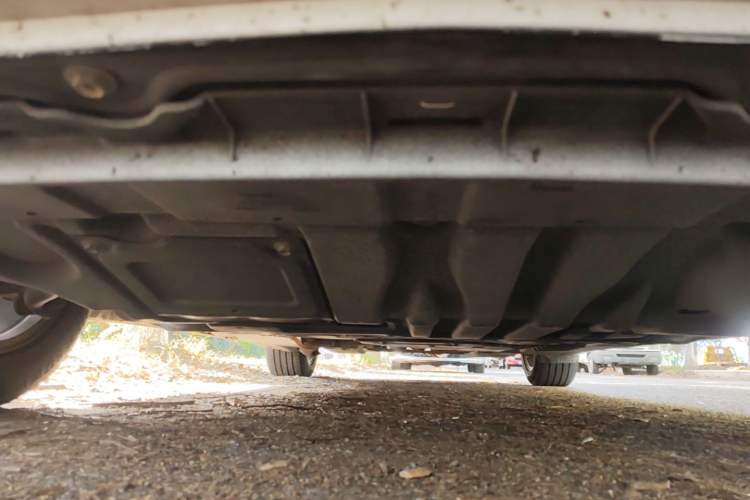 Used Infiniti Q50 2014 2.0T Comfort Edition Chassis Front