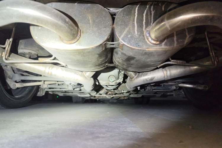 Used Infiniti Q50 2014 3.7L Luxury Sport Edition Chassis Rear