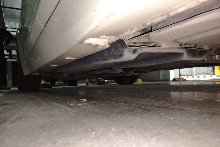Used Infiniti Q50 2014 2.0T Comfort Edition Chassis Rear Left