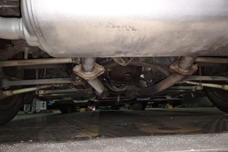 Used Infiniti Q50 2014 2.0T Comfort Edition Chassis Rear