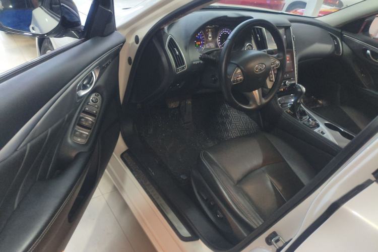 Used Infiniti Q50 2014 3.7L Comfort Edition Driver Seat