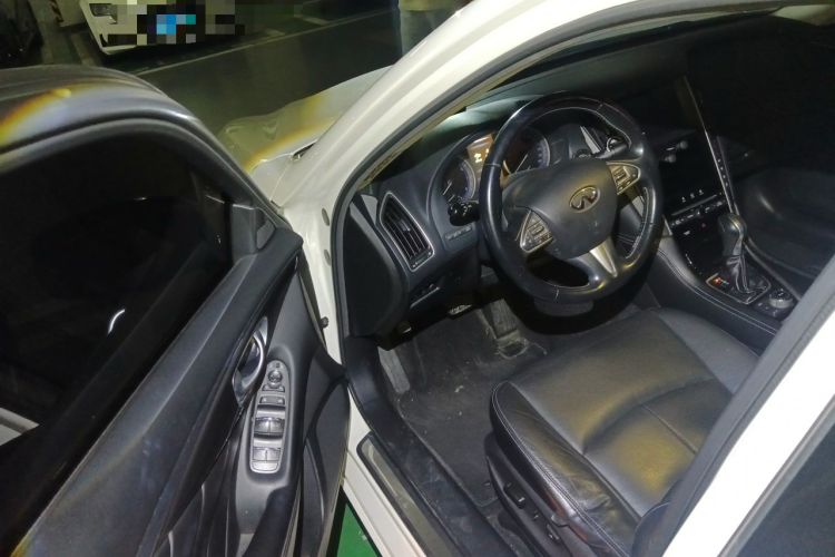Used Infiniti Q50 2014 2.0T Comfort Edition Driver Seat