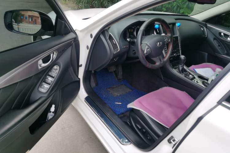 Used Infiniti Q50 2014 3.7L Comfort Edition Driver Seat