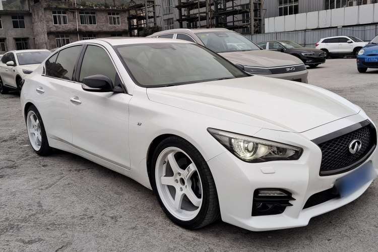 Used Infiniti Q50 2014 3.7L Comfort Edition Exterior 2