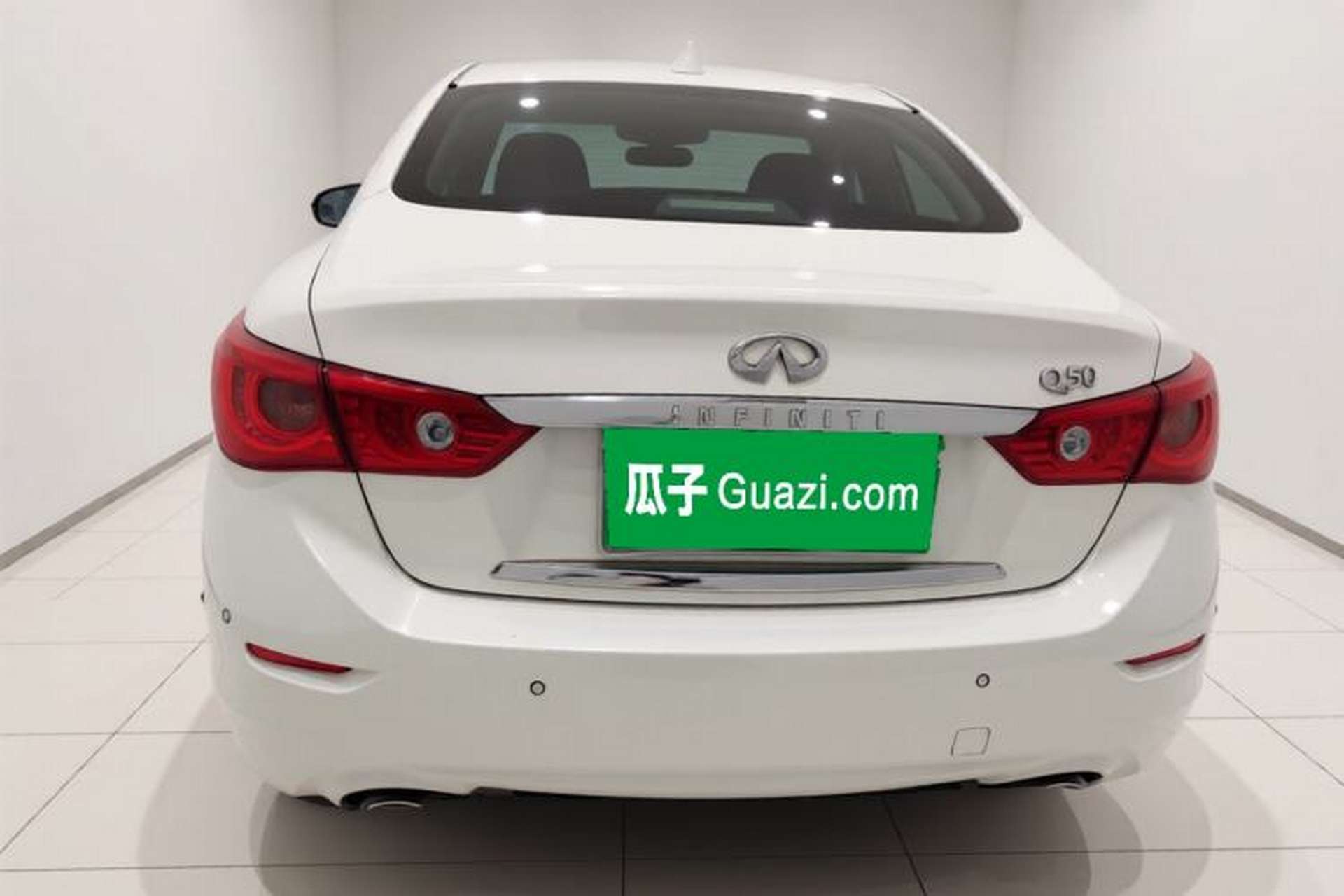 Used Infiniti Q50 2014 2.0T Comfort Edition Exterior 4