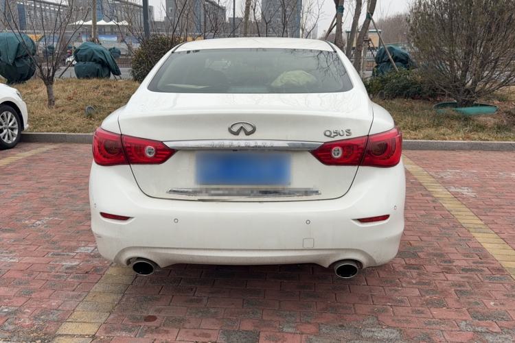 Used Infiniti Q50 2014 2.0T Luxury Edition Exterior 4