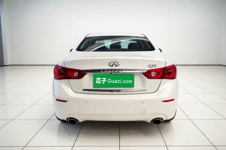 Used Infiniti Q50 2014 3.7L Luxury Edition Exterior 4
