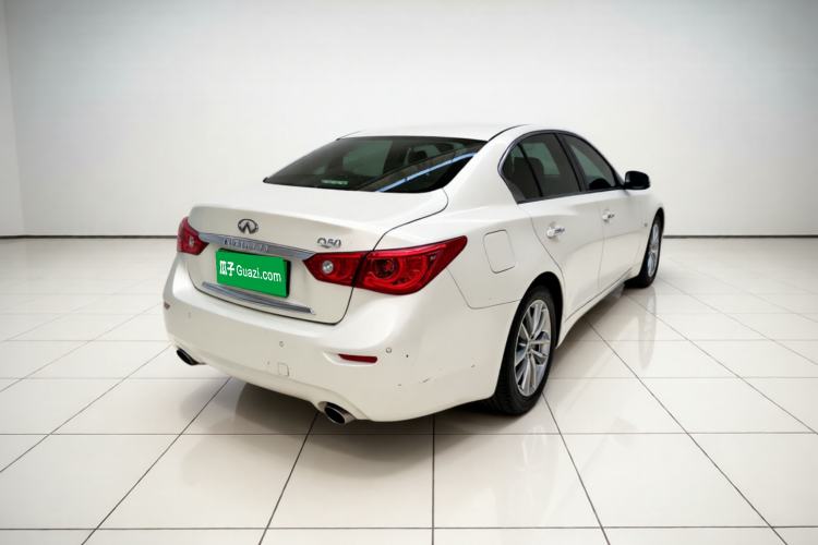 Used Infiniti Q50 2014 3.7L Luxury Edition Exterior 5