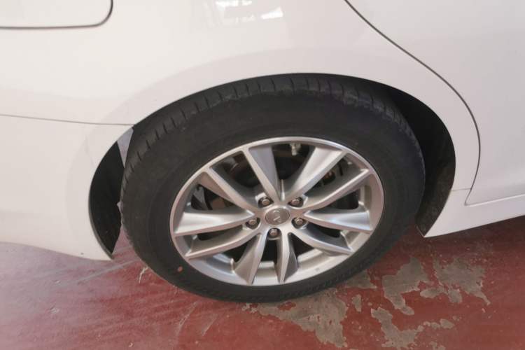 Used Infiniti Q50 2014 2.0T Comfort Edition Exterior 5