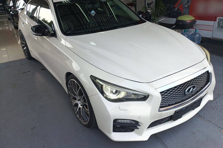 Used Infiniti Q50 2014 3.7L Luxury Sport Edition Front Right 45 Deg