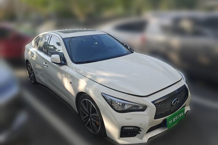 Used Infiniti Q50 2014 3.7L Luxury Sport Edition Front Right 45 Deg