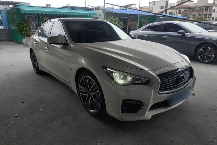 Used Infiniti Q50 2014 3.7L Luxury Sport Edition Front Right 45 Deg
