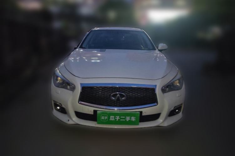 Used Infiniti Q50 2014 2.0T Comfort Edition Front