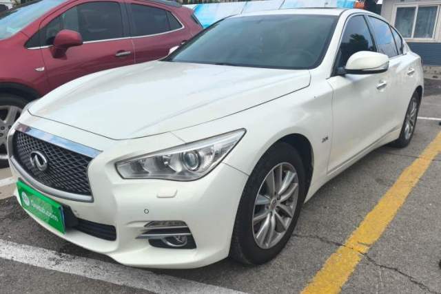 Used Infiniti Q50 2014 2.0T Comfort Edition