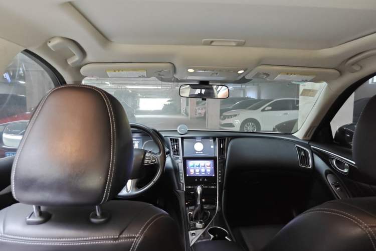 Used Infiniti Q50 2014 2.0T Comfort Edition Headliner