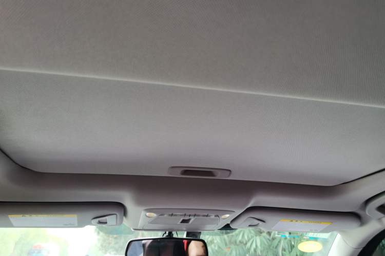 Used Infiniti Q50 2014 3.7L Comfort Edition Headliner