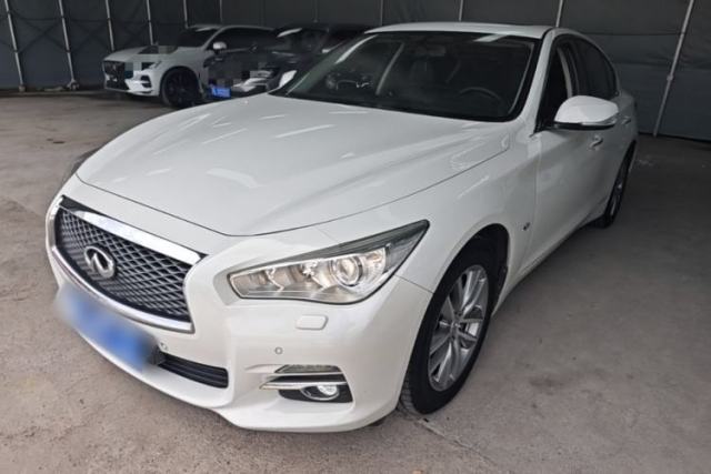 Used Infiniti Q50 2014 2.0T Comfort Edition