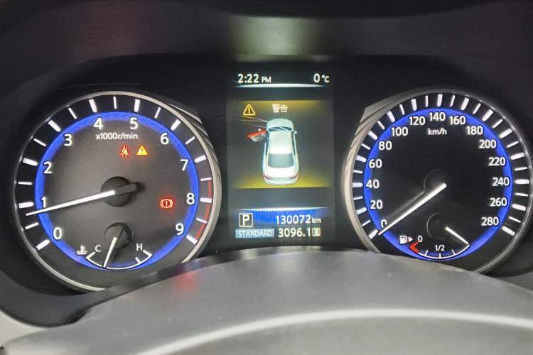 Used Infiniti Q50 2014 3.7L Comfort Edition Instrument Cluster