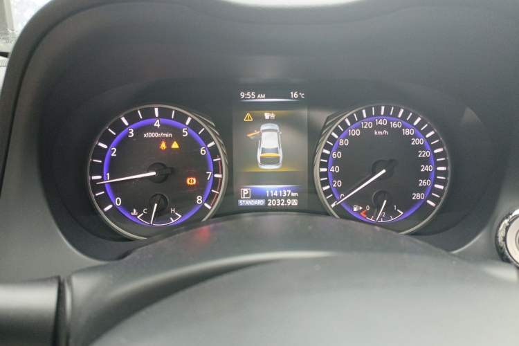 Used Infiniti Q50 2014 2.0T Comfort Edition Instrument Cluster