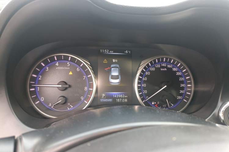Used Infiniti Q50 2014 3.7L Luxury Edition Instrument Cluster