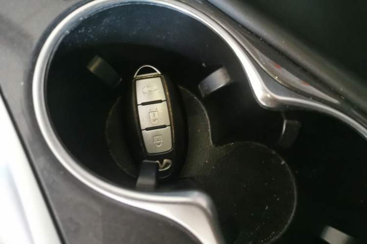 Used Infiniti Q50 2014 2.0T Comfort Edition Interior 1
